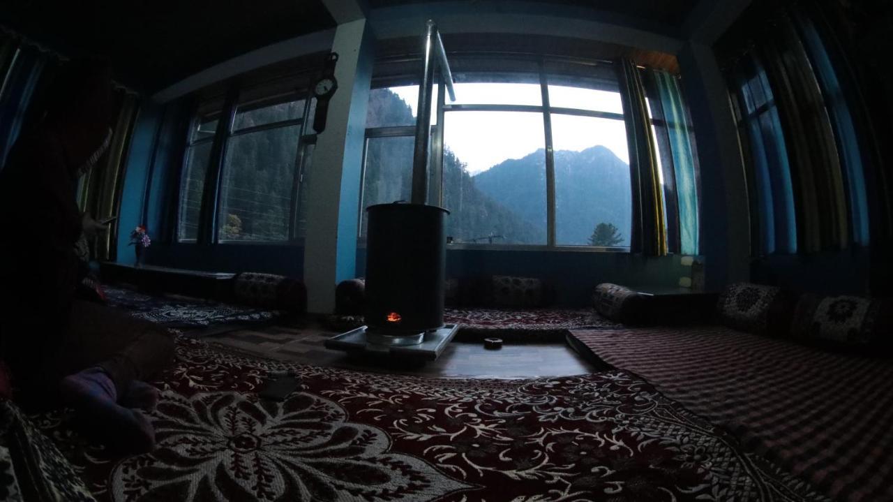 Snow View Guest House Kasol Exterior photo
